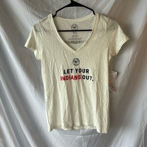 Women’s Size Small Cleveland Indians MLB Tshirt